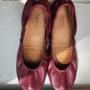 Burgundy Tieks Flats Size 8